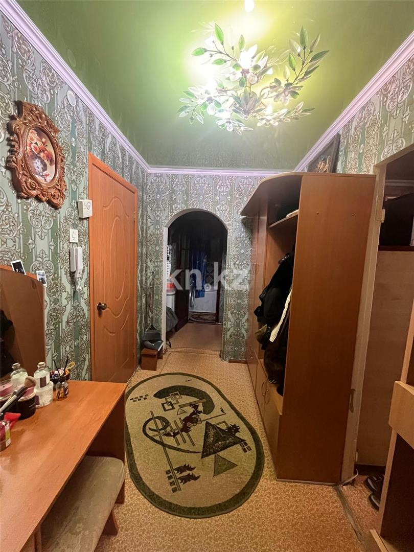 Продажа 2-комнатной квартиры, 47 м², мкр-н Мамраева (Восток-5), дом  15 - Продажа квартир в Караганде фото 7 из 12