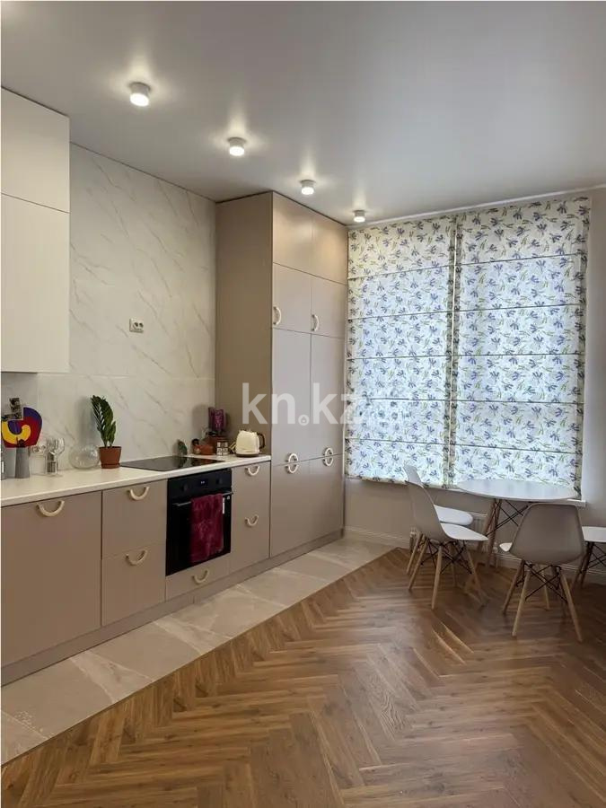 Продажа 2-комнатной квартиры, 46 м², пр. Райымбека, дом  348/1 в Алматы - фото 2