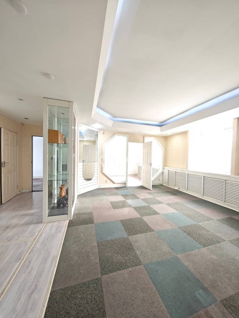 Аренда 4-комнатного дома, 105 м², ул. Сатпаева, дом  6 - Аренда домов в Караганде фото 3 из 19