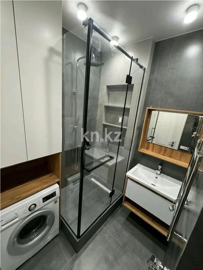 Продажа 2-комнатной квартиры, 70.6 м², ул. Утеген батыра, дом  11в в Алматы - фото 4