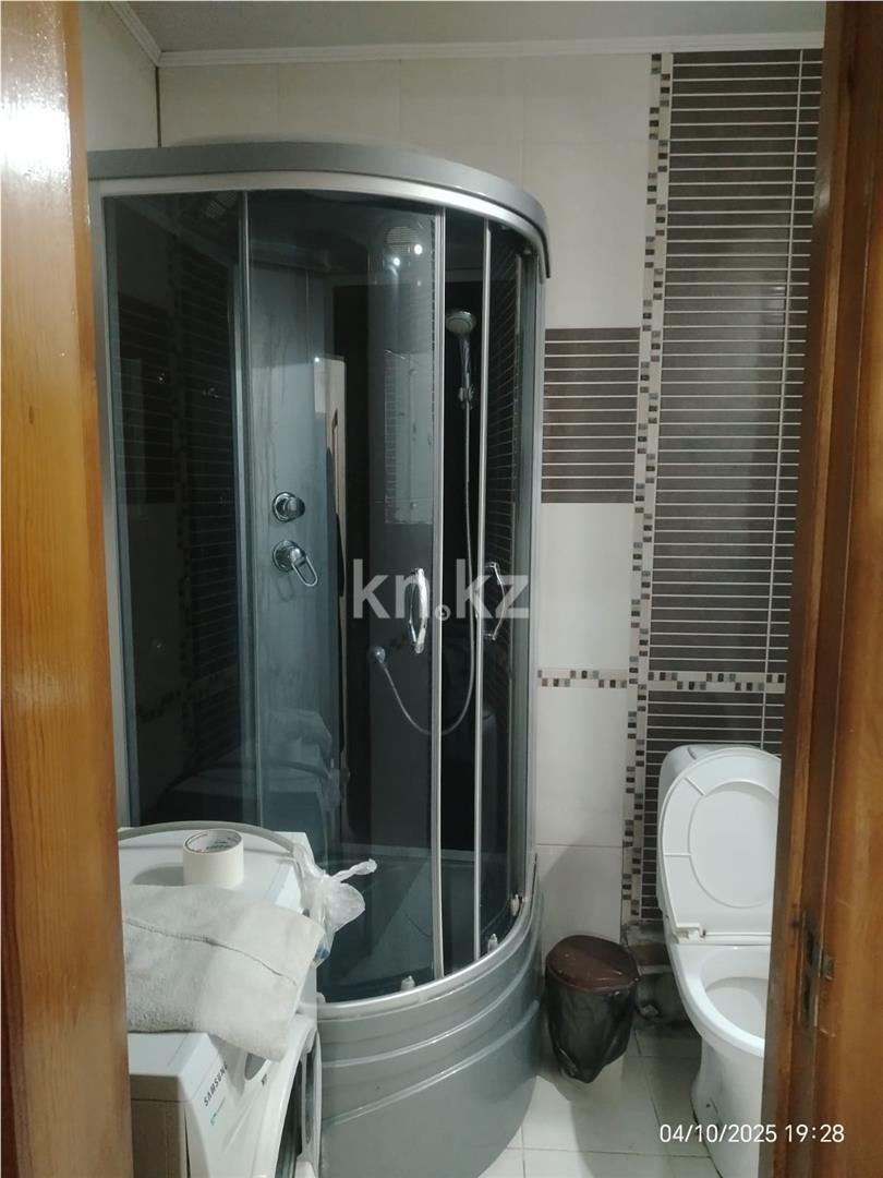 Продажа 3-комнатной квартиры, 64 м² в Караганде - фото 9