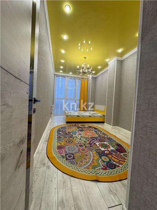 Продажа 3-комнатной квартиры, 89 м², ул. Дюсембекова, дом  44/2 в Караганде - фото 3