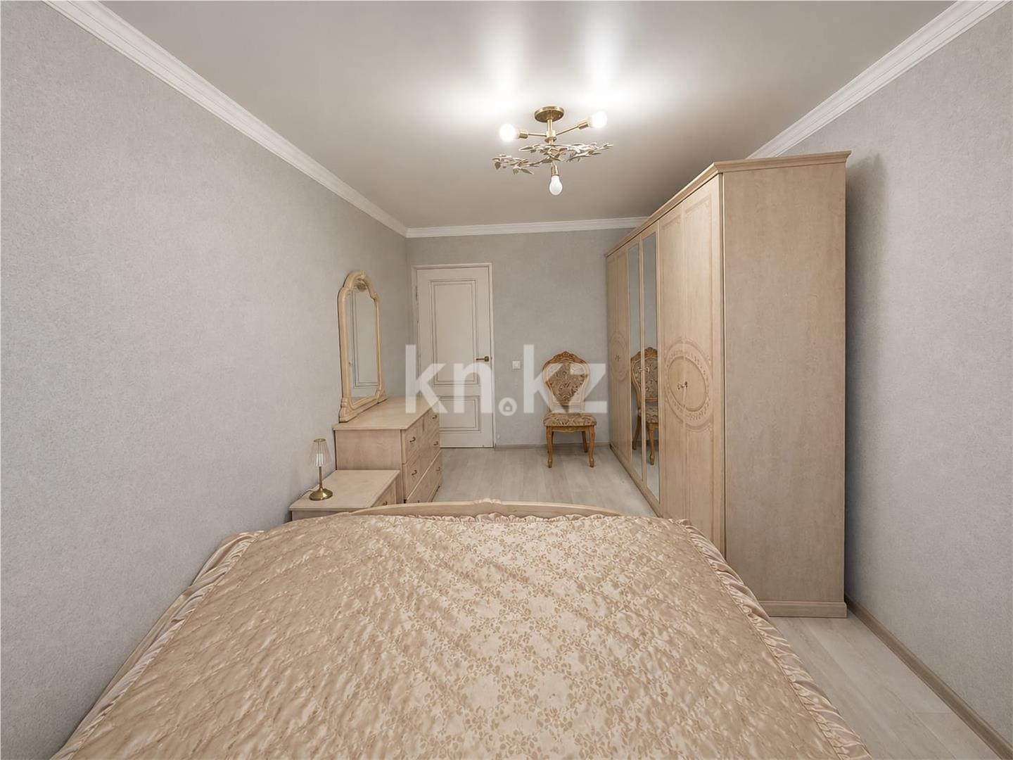 Продажа 4-комнатной квартиры, 72 м² в Караганде - фото 4