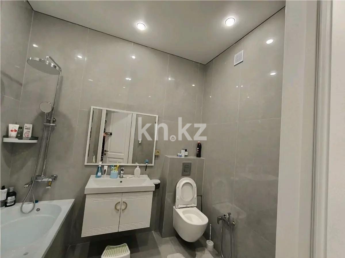 Продажа 3-комнатной квартиры, 100 м², ул. Калдаякова, дом  44 - Продажа квартир в Астане с фото фото 8 из 11