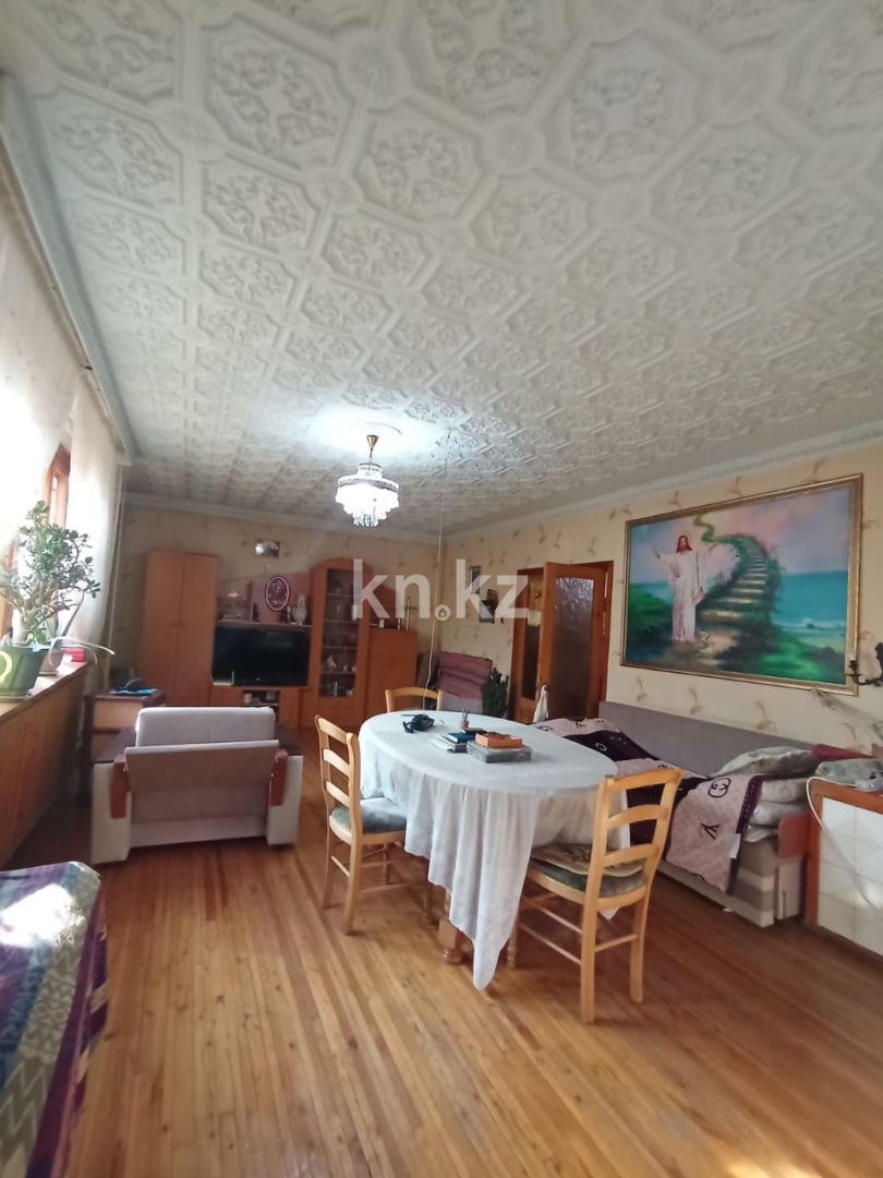 Продажа 5-комнатного дома, 200 м² - Продажа недвижимости в Алматы фото 8 из 25