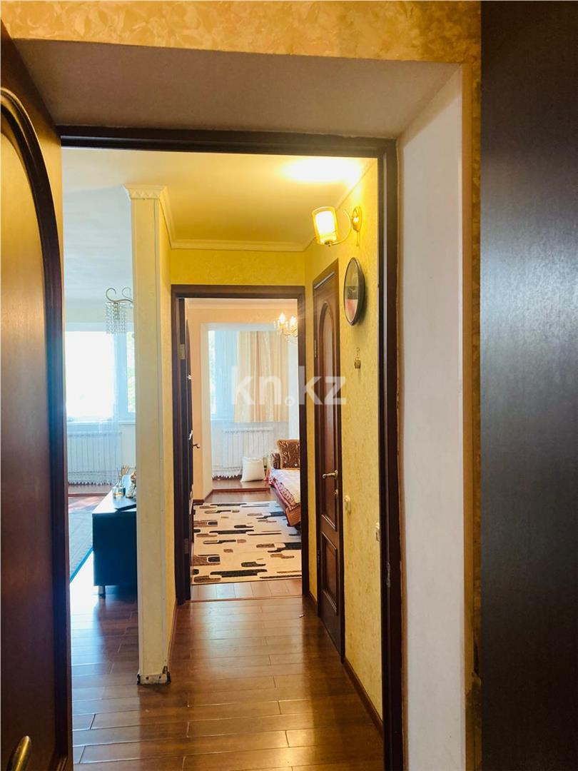 Продажа 4-комнатной квартиры, 83 м², ул. Муканова - Продажа  четырехкомнатных квартир в Караганде фото 21 из 24