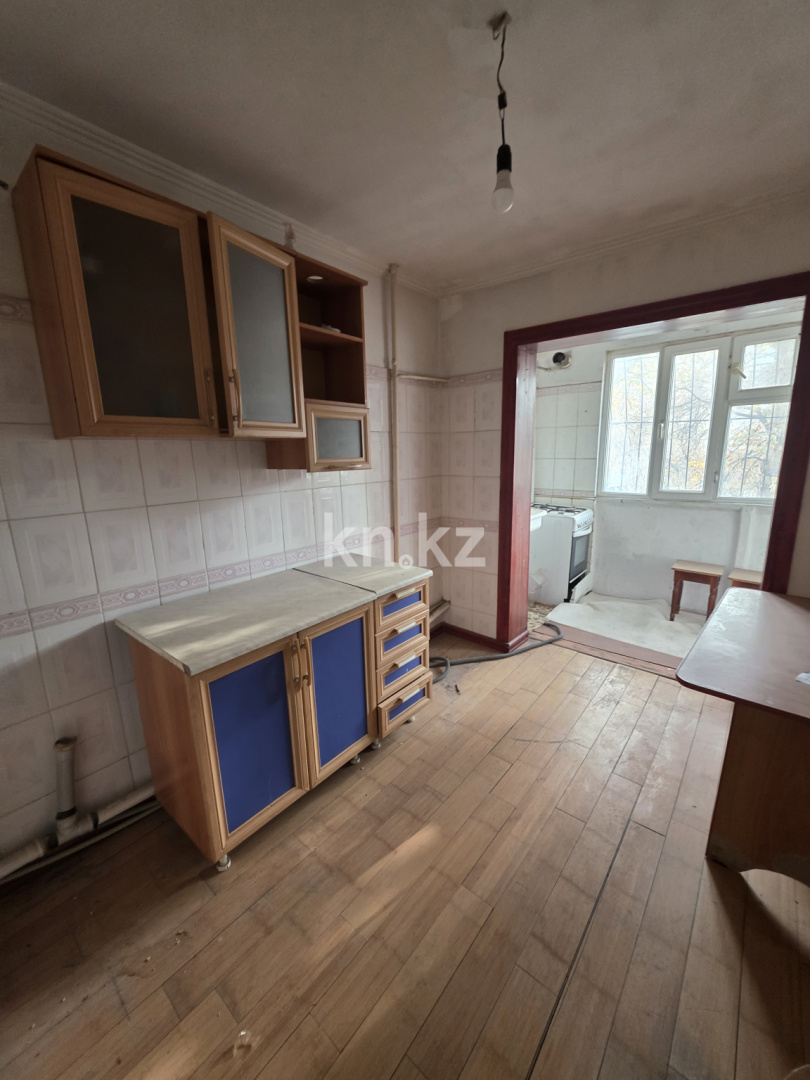 Продажа 3-комнатной квартиры, 58.9 м², 8 мкр, дом  6 - Продажа квартир в Шымкенте фото 3 из 3