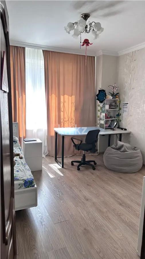 Продажа 4-комнатной квартиры, 121 м², пр. Кошкарбаева, дом  40/1 - Продажа  четырехкомнатных квартир в Астане без посредников фото 3 из 7