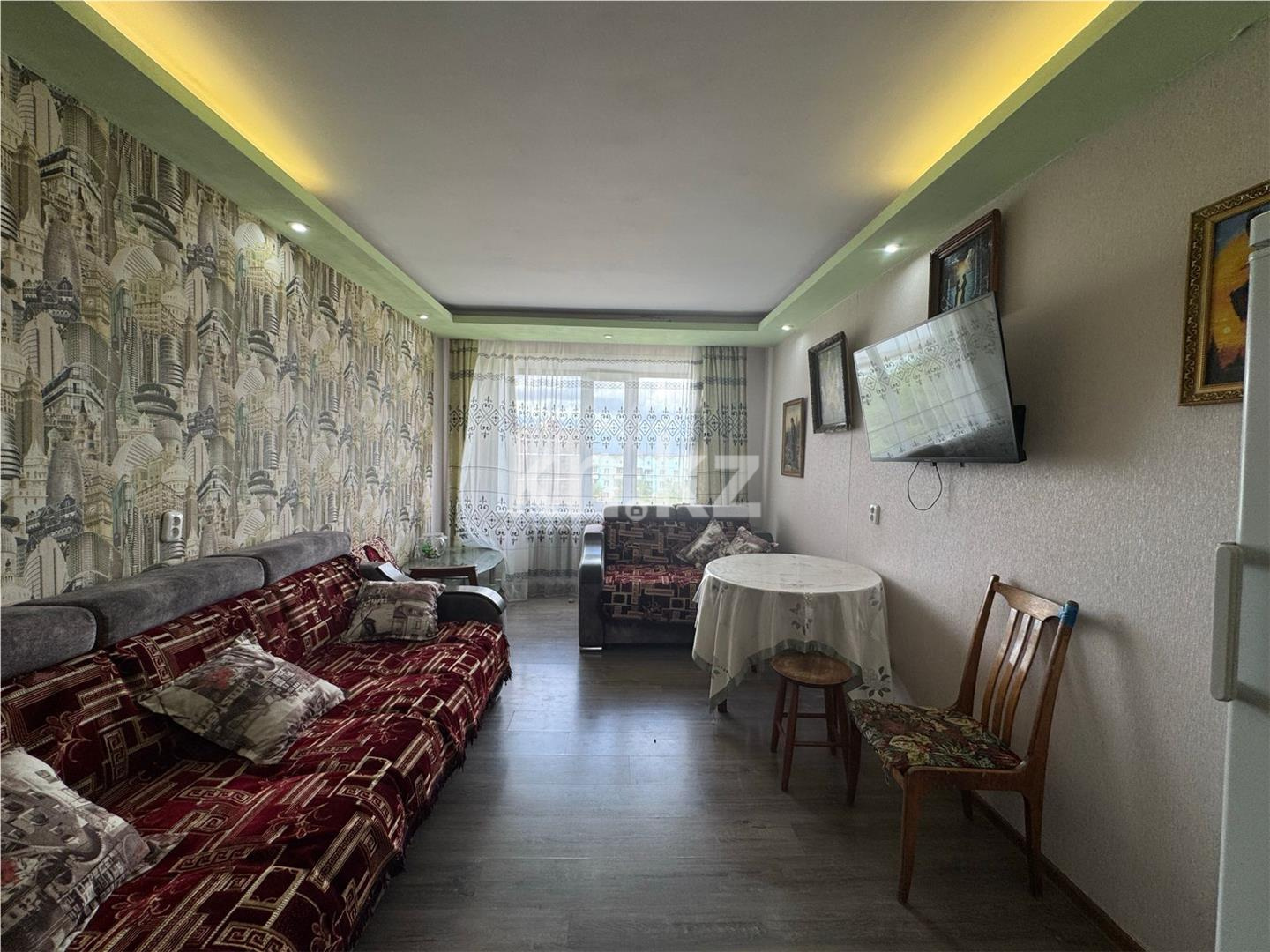 Продажа 4-комнатной квартиры, 89 м², мкр-н 8 в Темиртау - фото 3