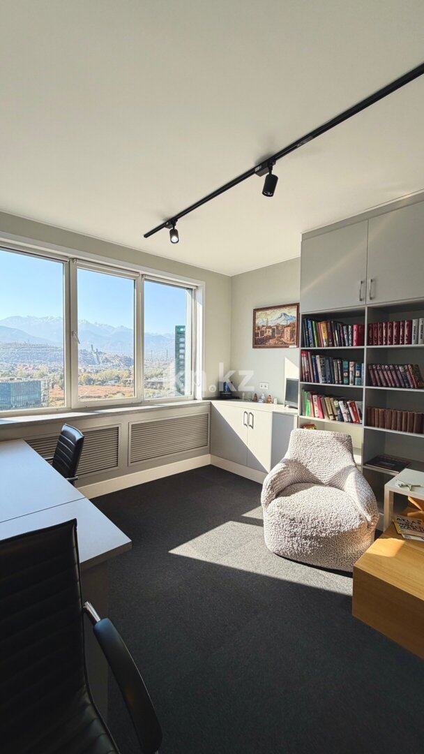 Продажа 6-комнатной квартиры, 246 м² в Алматы