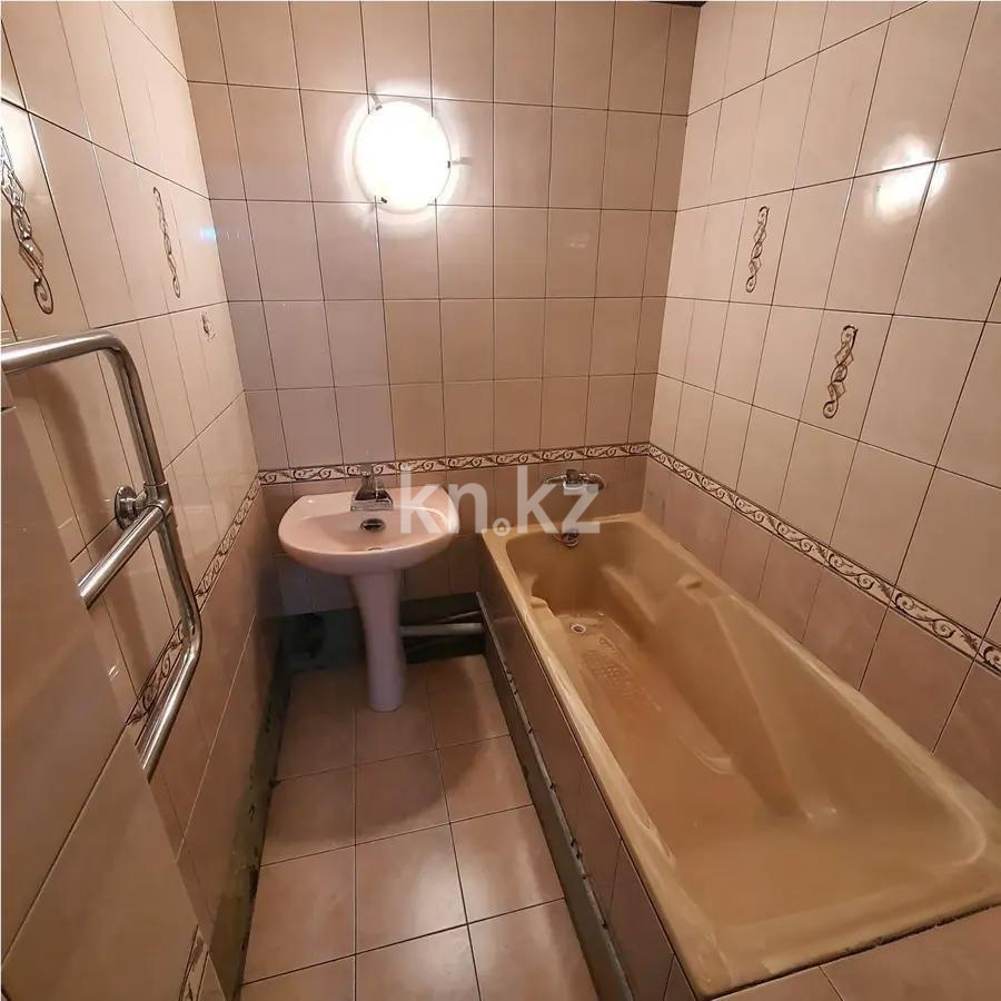 Продажа 4-комнатной квартиры, 98.4 м², пр. Жибек жолы, дом  37 - Продажа  четырехкомнатных квартир в Алматы с фото фото 6 из 7