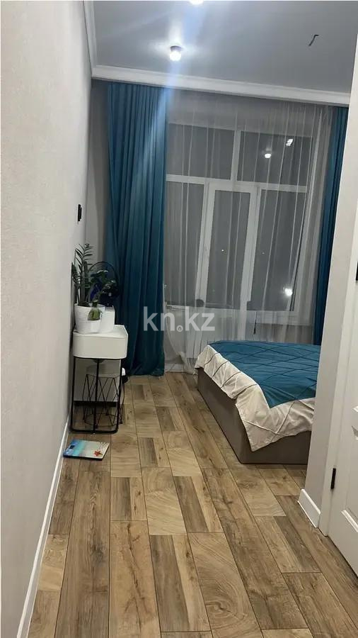 Продажа 3-комнатной квартиры, 88 м², ул. Кенжина - Продажа трехкомнатных квартир в Караганде на Юго-Востоке фото 1 из 3