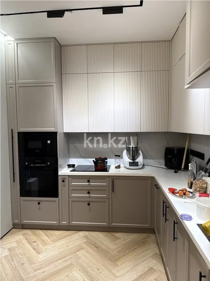 Продажа 3-комнатной квартиры, 84 м², ул. Дюсембекова, дом  83/2 в Караганде - фото 3