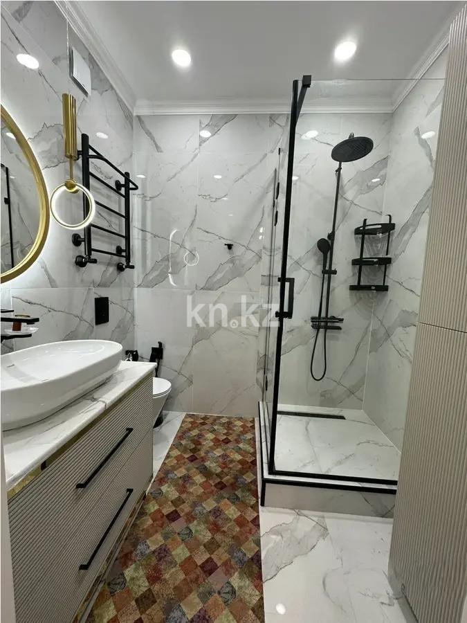 Продажа 2-комнатной квартиры, 60 м², ул. Сатпаева, дом  90/54 в Алматы - фото 4