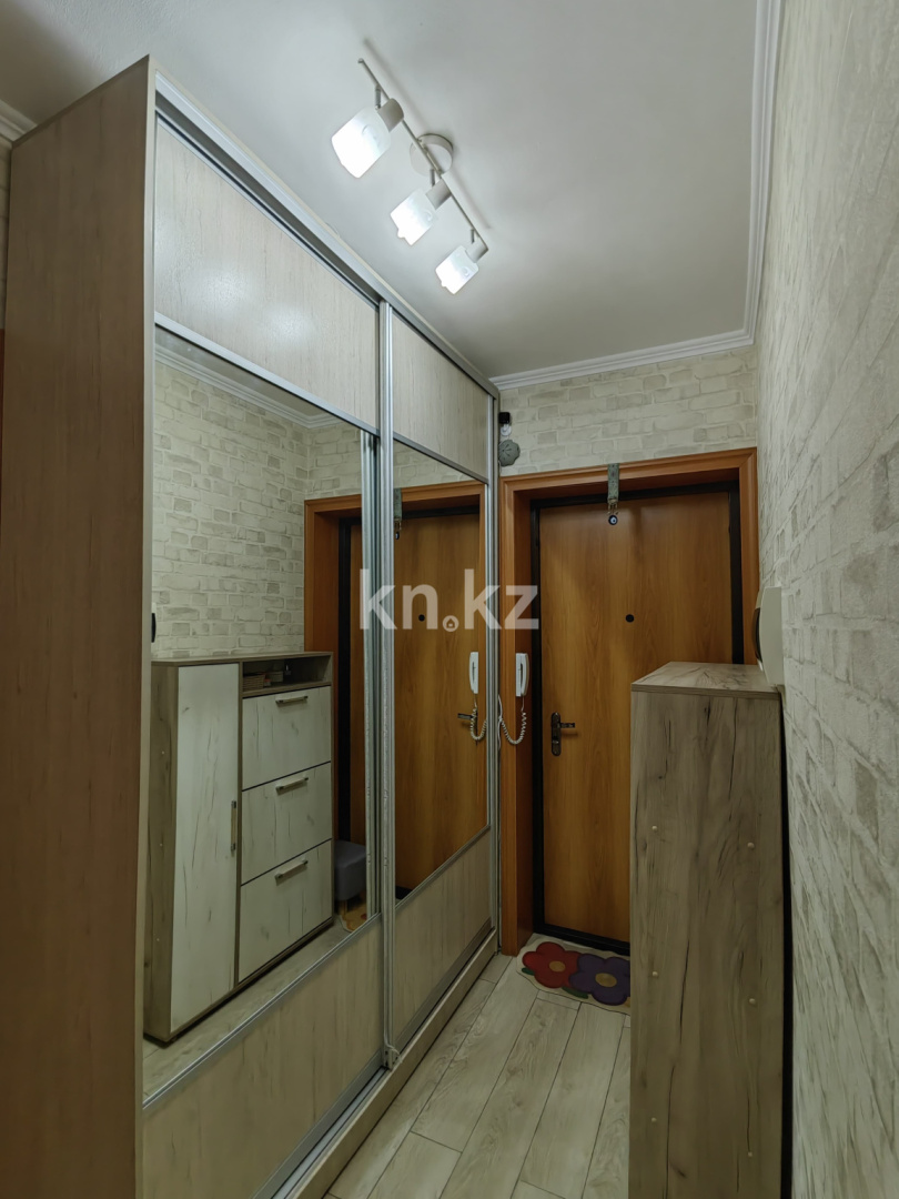 Продажа 2-комнатной квартиры, 54 м², ул. Ермекова, дом  106а в Караганде - фото 26