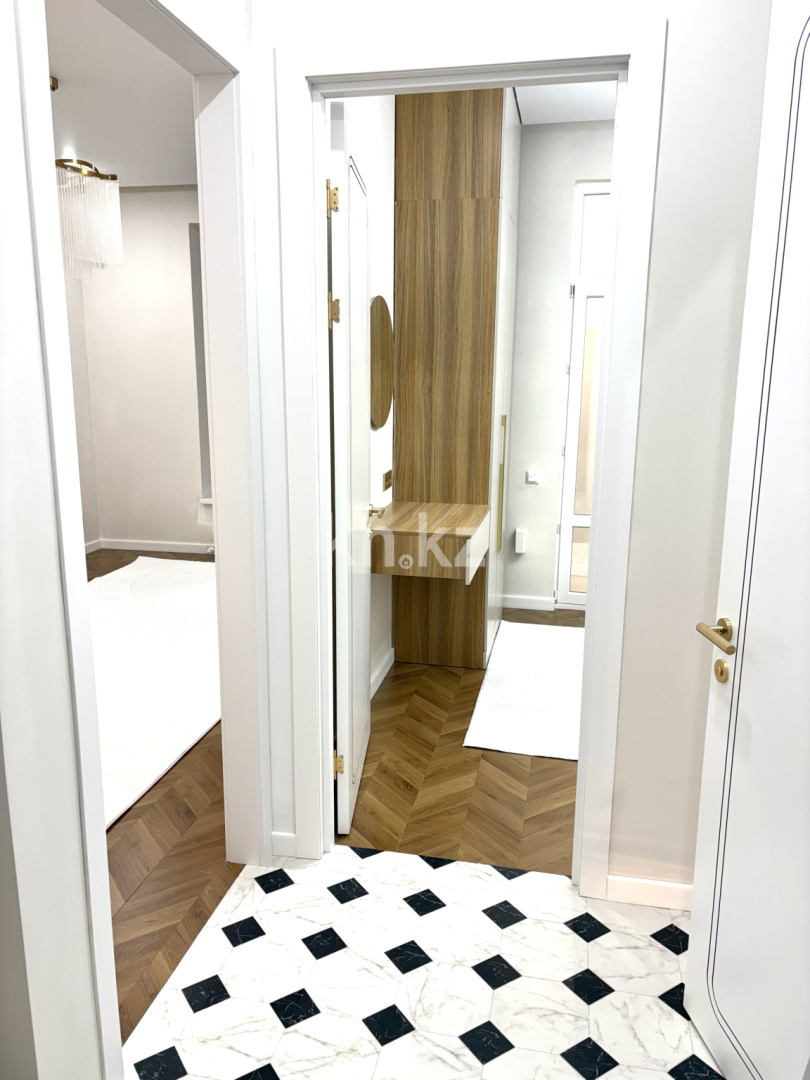 Продажа 2-комнатной квартиры, 37.5 м², ул. Е-15, дом  13 - ул. Сыганак - Продажа квартир в новостройках Астаны фото 1 из 8