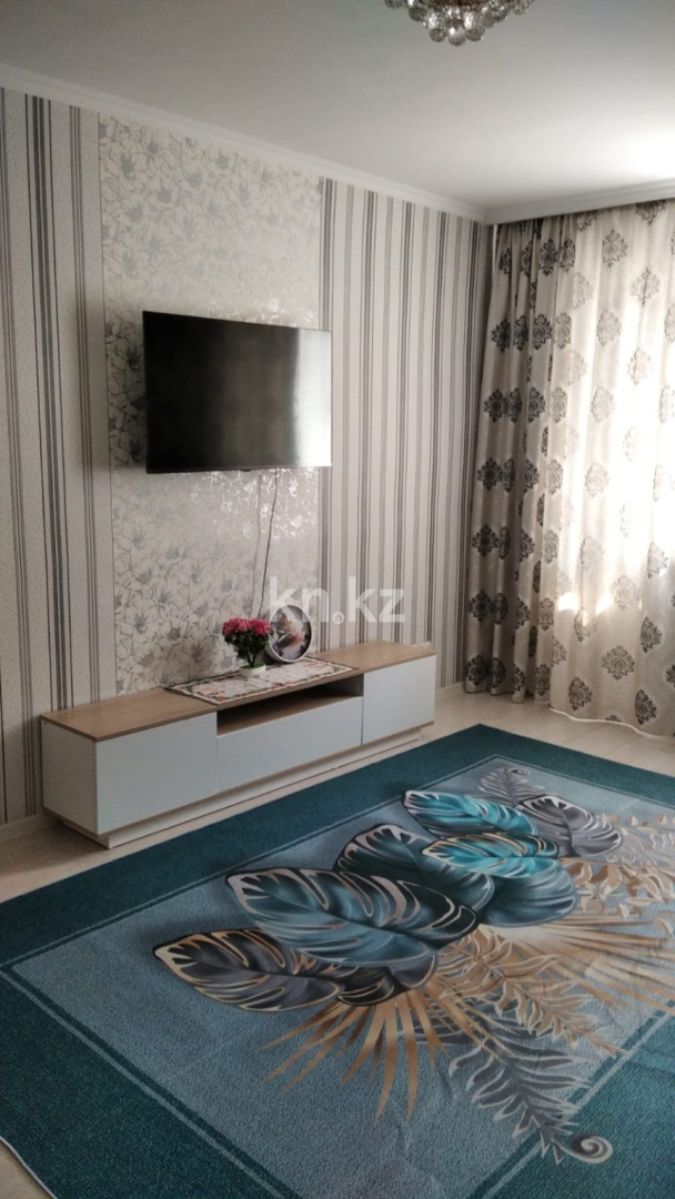 Аренда 1-комнатной квартиры, 36 м², пр. Абылай хана, дом  32/1 - ул. Манаса - Продажа квартир в Казахстане фото 1 из 8