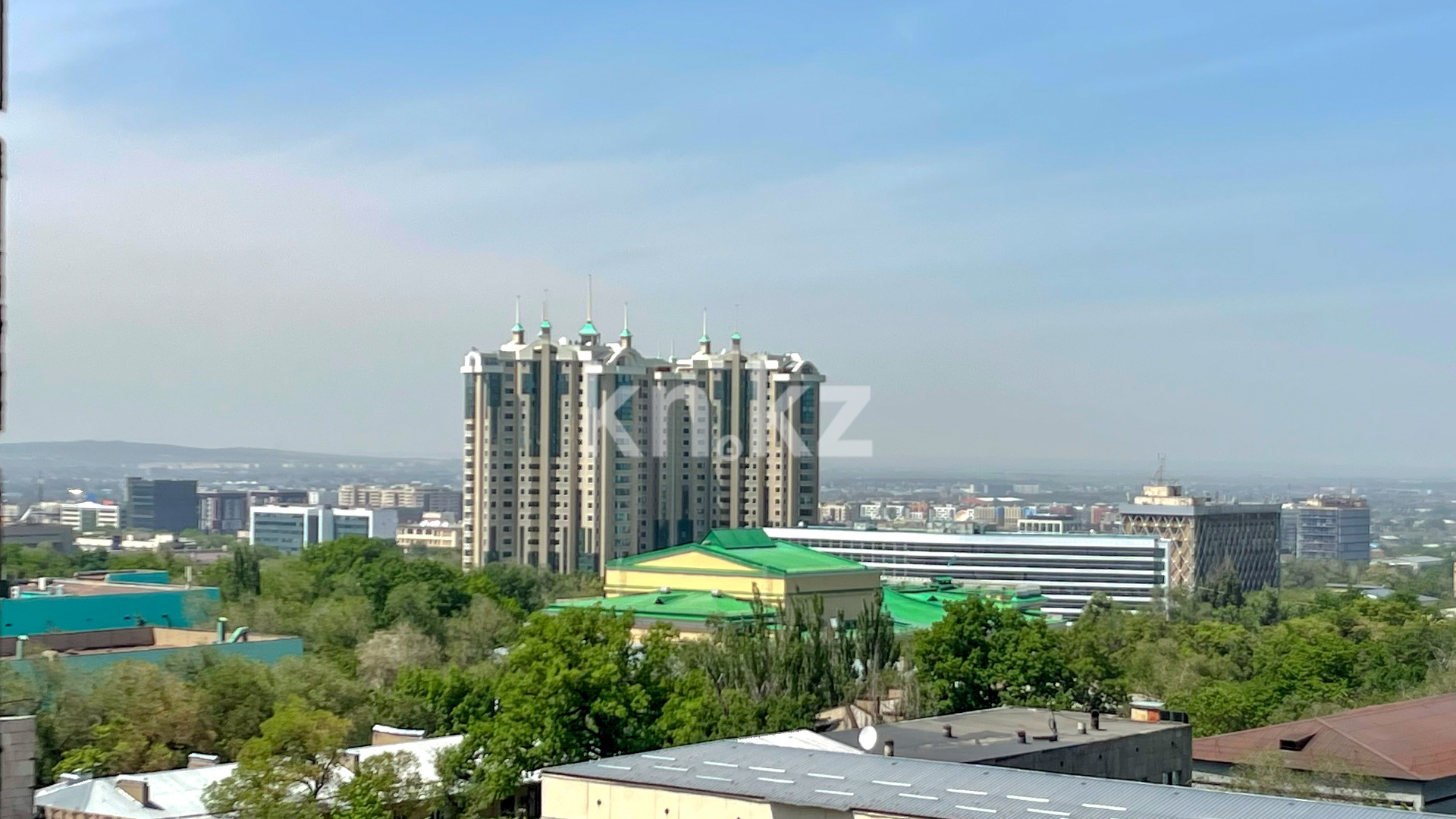 Продажа 3-комнатной квартиры, 215 м² в Алматы - фото 35