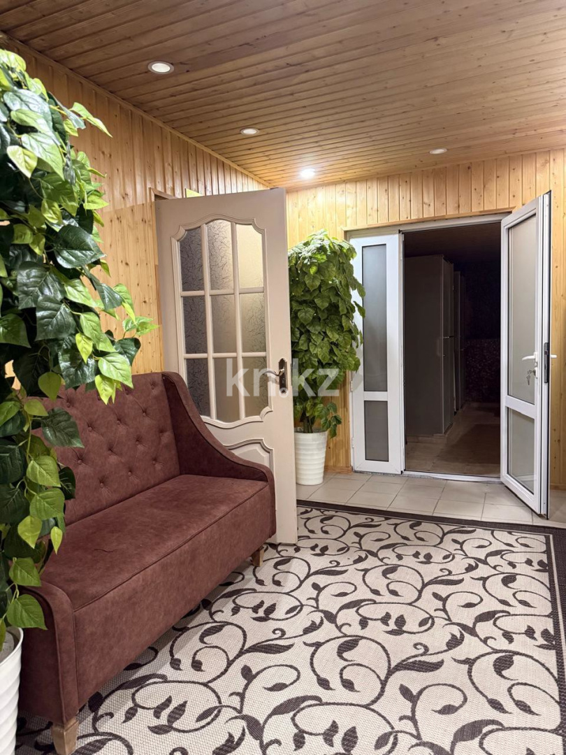 Продажа дома, 600 м², ул. Жамакаева - Продажа квартир в Алматы фото 13 из 30