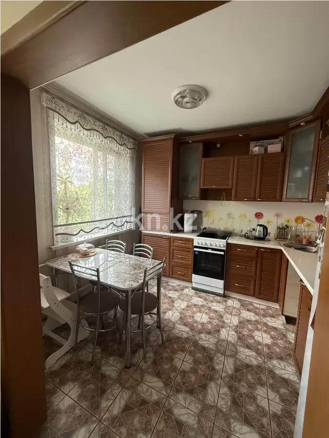 Продажа 4-комнатной квартиры, 83 м², мкр-н Степной-3, дом  6/2 - Продажа  четырехкомнатных квартир в Караганде фото 6 из 9