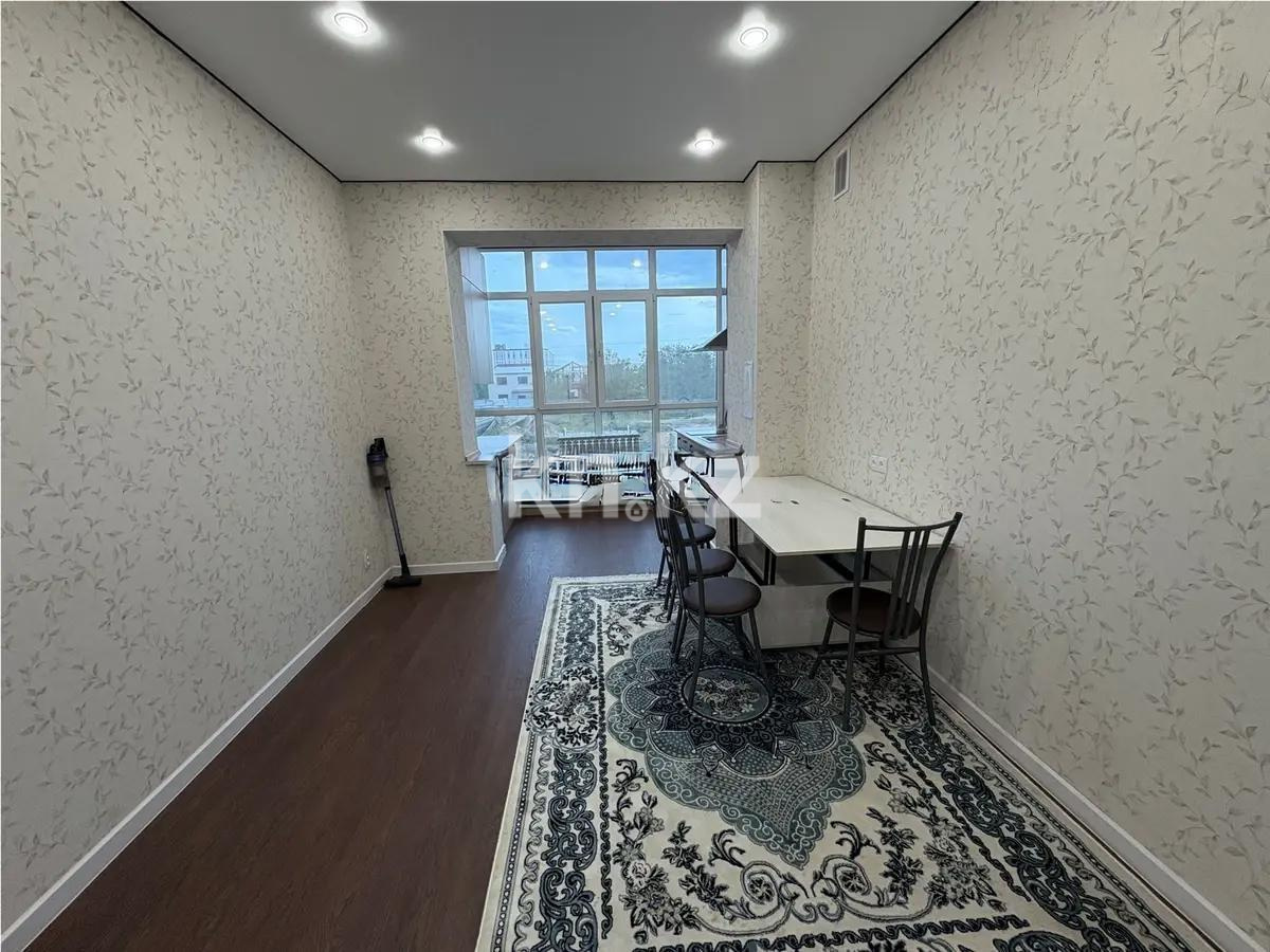 Продажа 3-комнатной квартиры, 72 м² - Продажа квартир в Караганде на Юго-Востоке фото 5 из 8