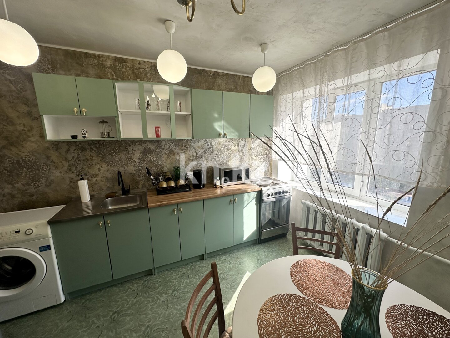 Продажа 3-комнатной квартиры, 67 м² в Караганде