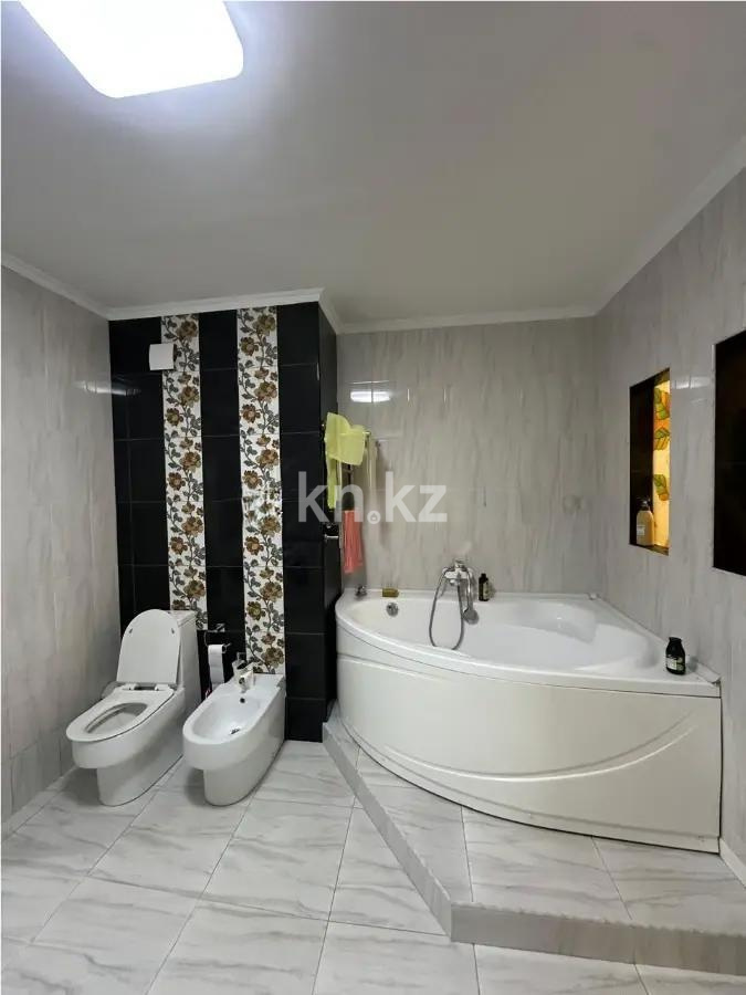 Продажа 3-комнатной квартиры, 122 м² в Алматы - фото 5