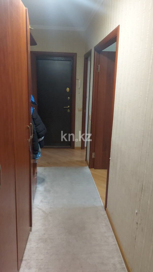 Продажа 3-комнатной квартиры, 68 м², ул. Куйши Дина, дом  4/1 в Астане - фото 4