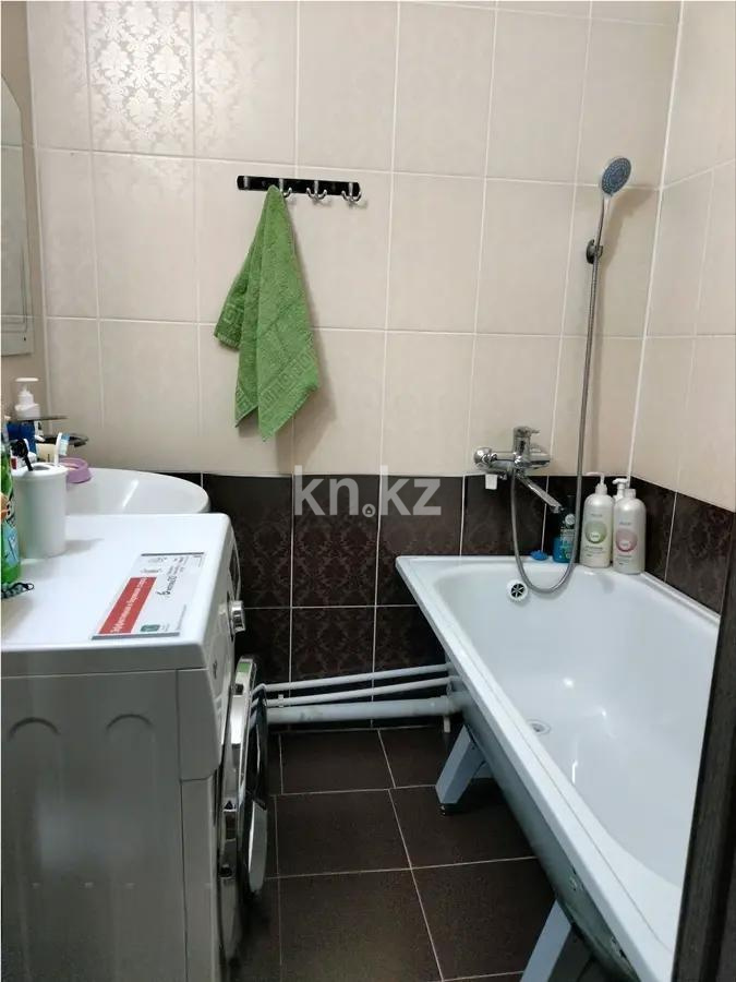 Продажа 2-комнатной квартиры, 49 м², мкр-н Восток-3, дом  14 - Продажа квартир в Караганде фото 5 из 8