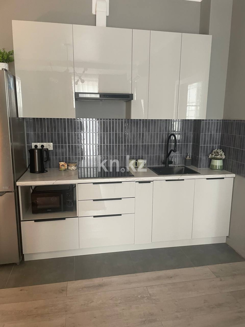 Аренда 2-комнатной квартиры посуточно, 50 м², ул. Катаева, дом  155/1 - ул. Сатпаева - Аренда  двухкомнатных квартир посуточно в Алматы фото 3 из 7