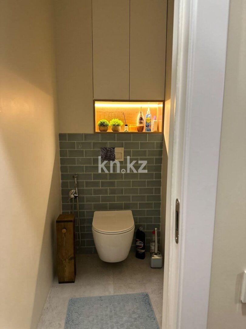 Продажа 2-комнатной квартиры, 54.2 м² в Алматы - фото 18