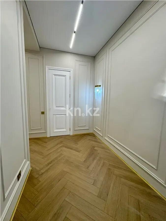 Продажа 4-комнатной квартиры, 120 м² в Астане