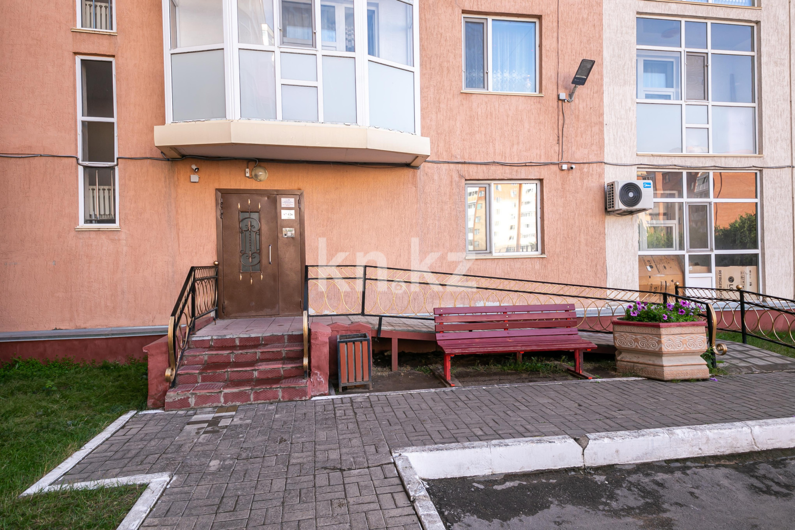 Продажа 1-комнатной квартиры, 36 м², ул. Сейфуллина, дом  1 в Астане - фото 11