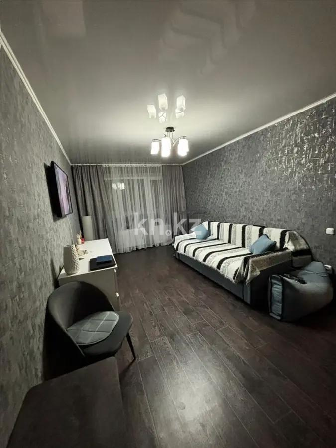 Продажа 2-комнатной квартиры, 45 м², 14 мкр., дом  12 - Продажа квартир в Казахстане фото 1 из 5