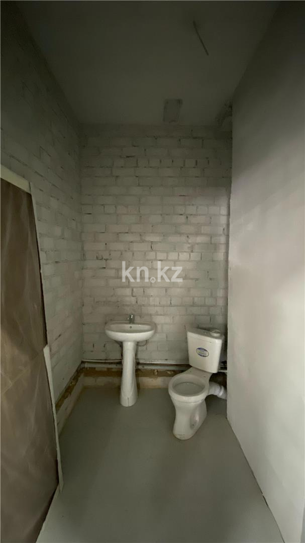 Продажа 2-комнатной квартиры, 61 м², ул. Толе би в Астане - фото 6