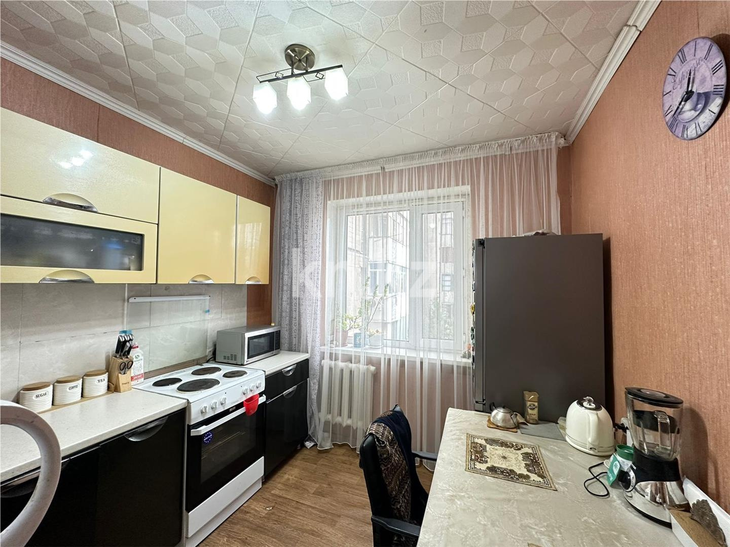 Продажа 3-комнатной квартиры, 64 м² - Продажа квартир в Караганде - страница 2 фото 9 из 13