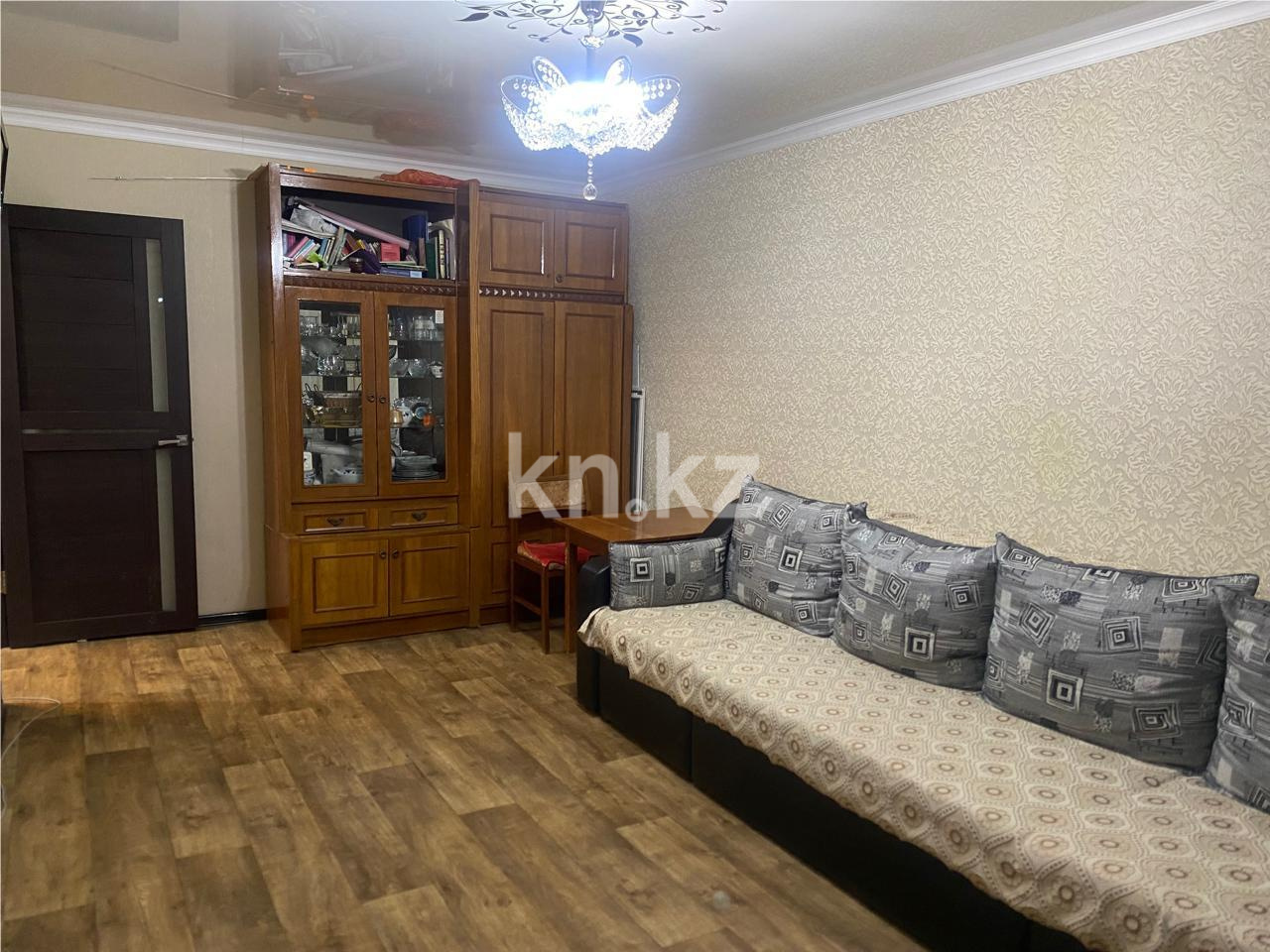 Продажа 3-комнатной квартиры, 62 м², мкр-н 17, дом  55 - Продажа  трехкомнатных квартир в Караганде с фото фото 2 из 13
