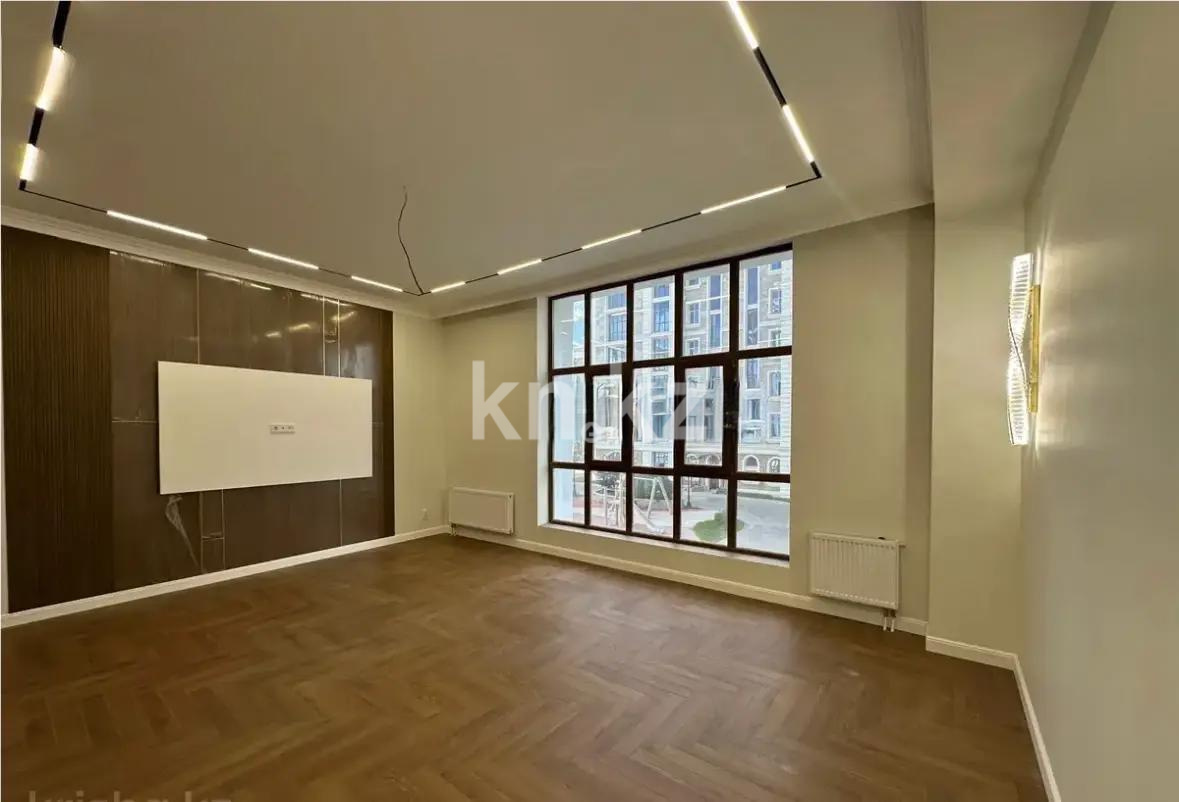 Продажа 4-комнатной квартиры, 144 м², ул. Акмешит, дом  19/5 - Продажа  четырехкомнатных квартир в Астане без посредников фото 1 из 4