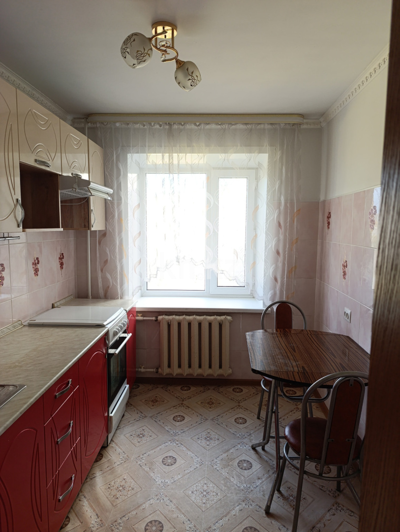 Продажа 3-комнатной квартиры, 62 м², ул. Гапеева, дом  19 в Караганде - фото 6