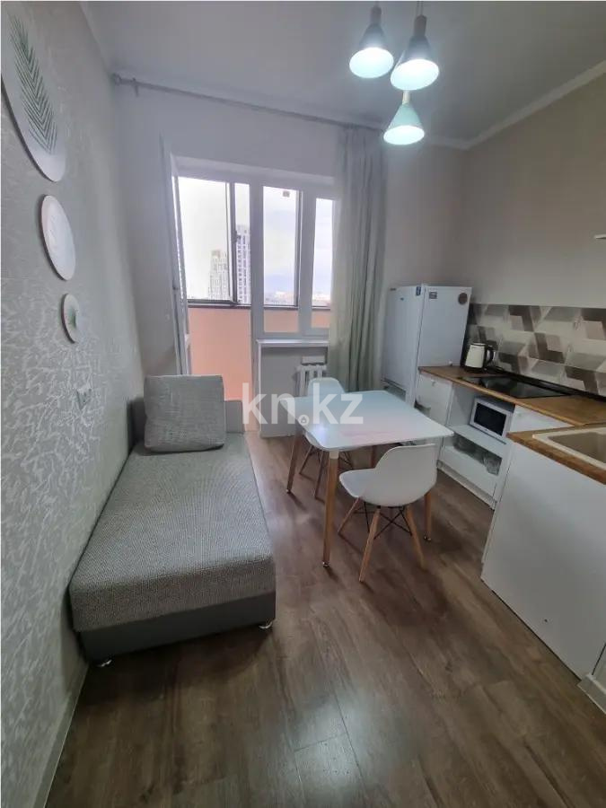 Продажа 1-комнатной квартиры, 38.7 м², пр. Кабанбай батыра, дом  4/2 в Астане - фото 3