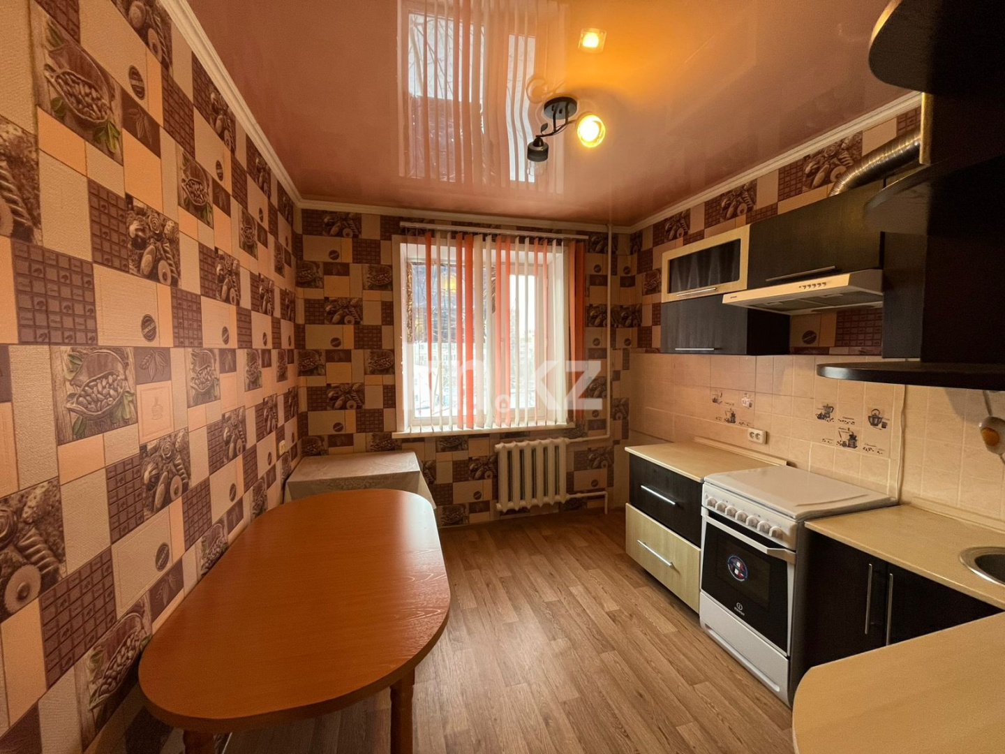 Продажа 2-комнатной квартиры, 54 м², мкр. Голубые Пруды - Продажа квартир в Караганде фото 1 из 14