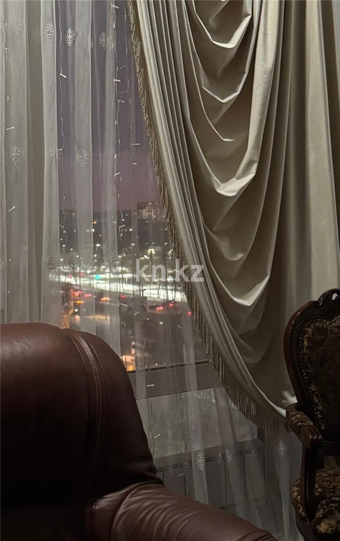 Продажа 2-комнатной квартиры, 65 м², мкр-н Степной-2 - Продажа  двухкомнатных квартир в Караганде фото 9 из 11