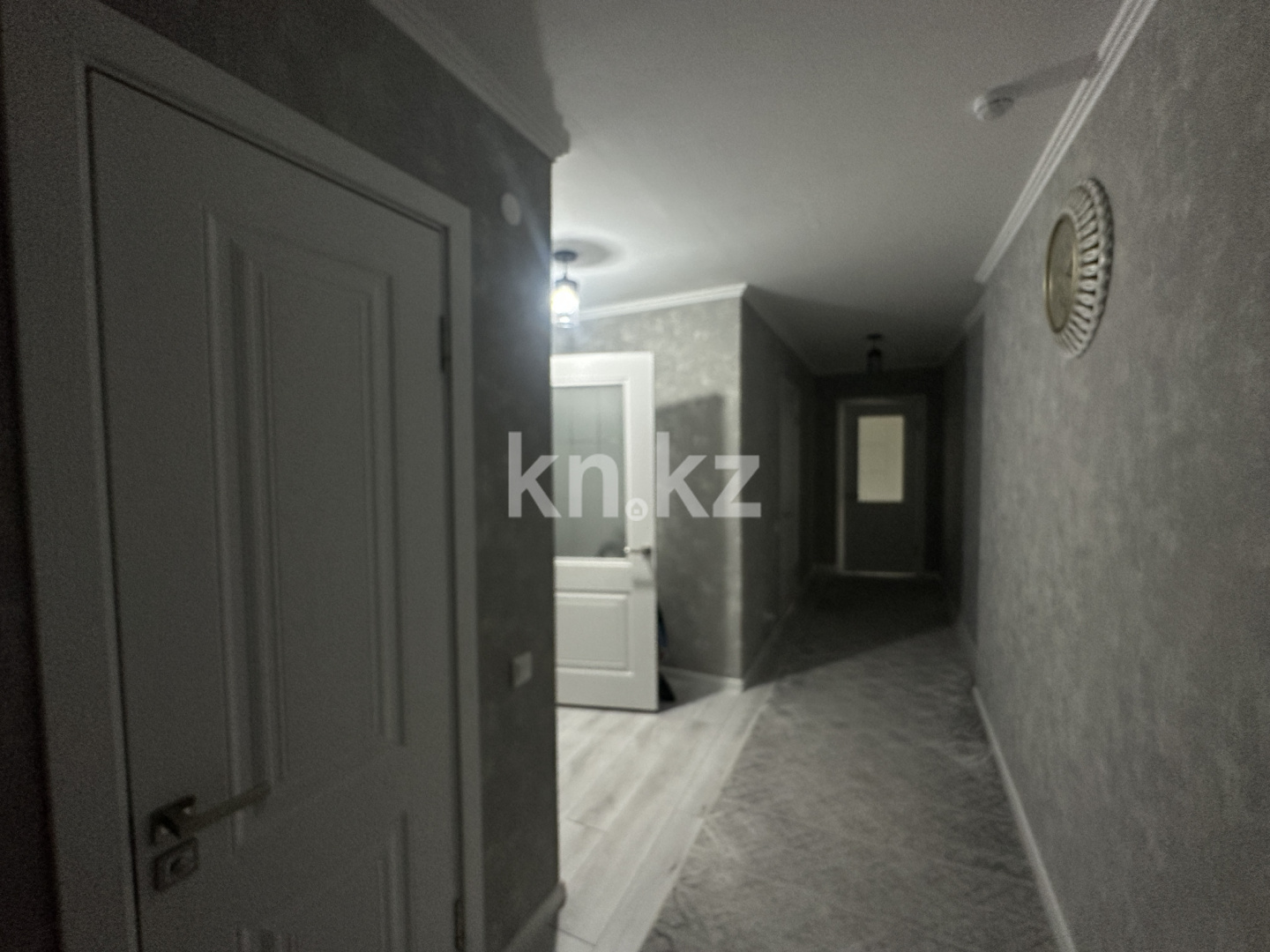 Продажа 2-комнатной квартиры, 70 м², ул. Ашимова - Продажа  двухкомнатных квартир в Караганде фото 12 из 16