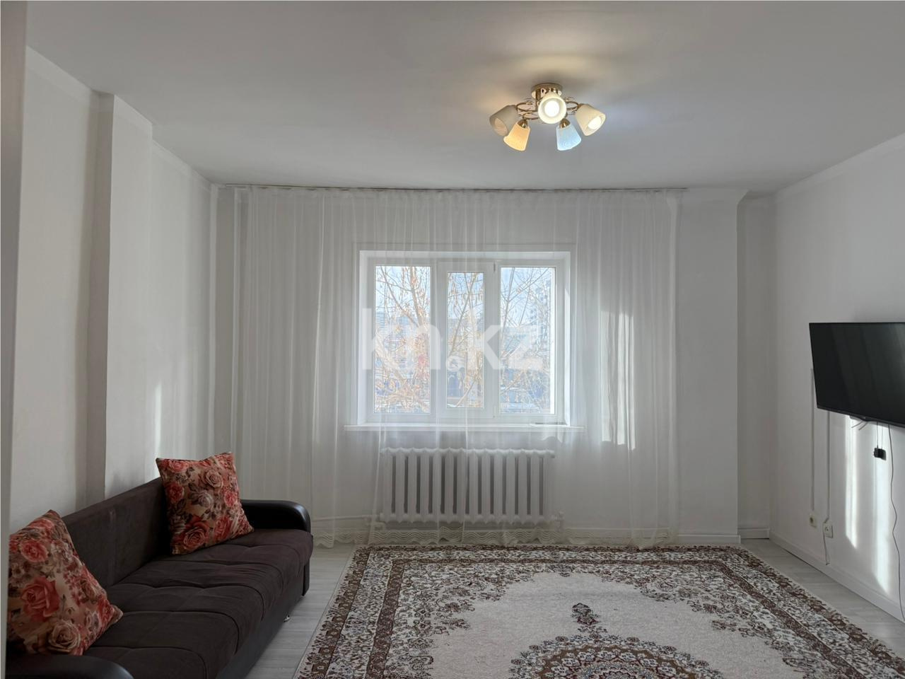 Продажа 3-комнатной квартиры, 74 м², пр. Шахтеров в Караганде