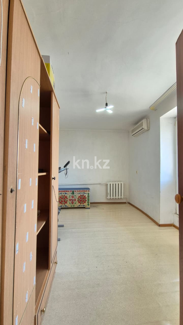 Продажа 2-комнатной квартиры, 43 м², ул. Абая, дом  13 - Продажа и аренда недвижимости в Атырау фото 18 из 23