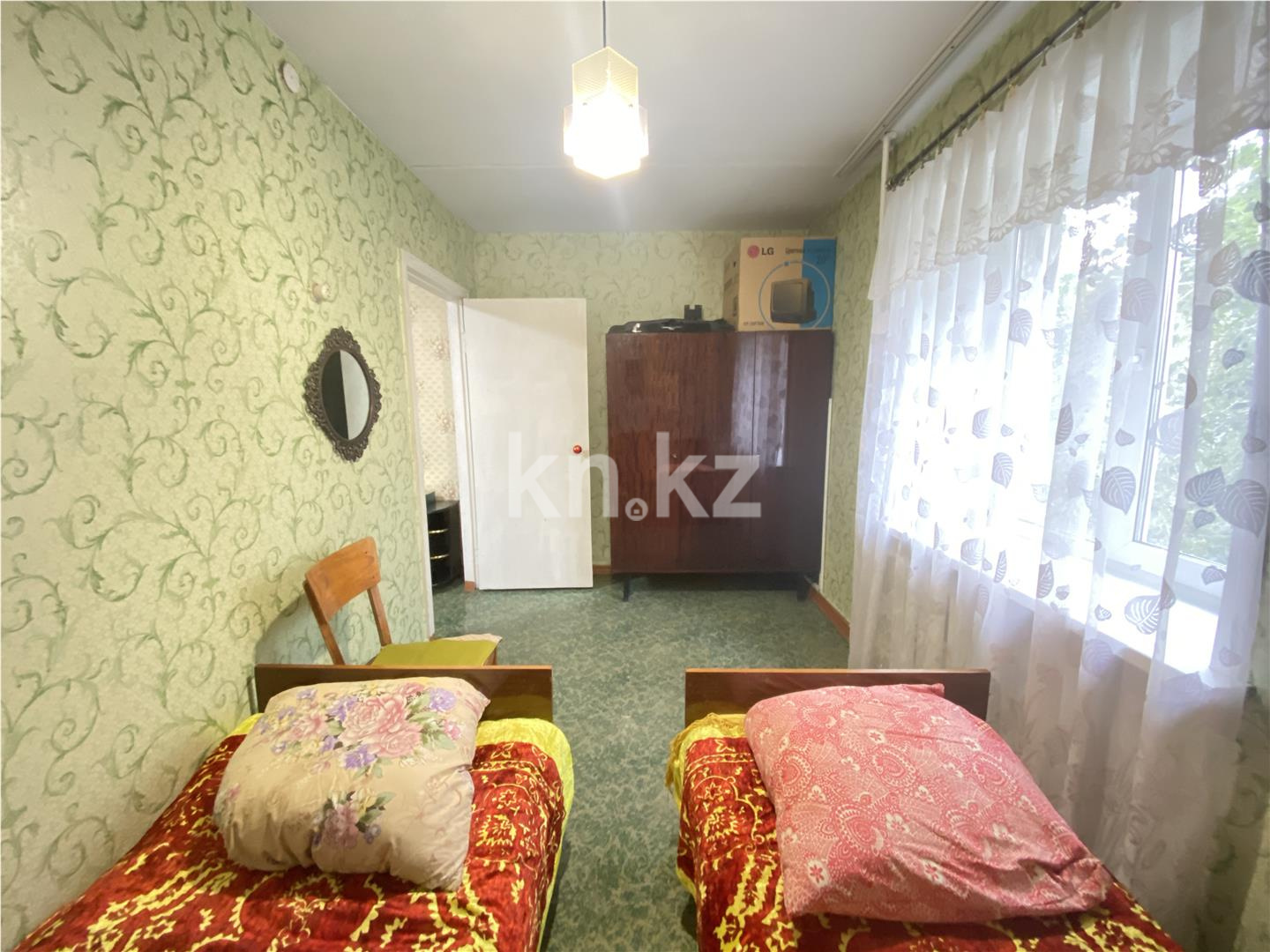 Продажа 3-комнатной квартиры, 53 м², мкр-н 21 - Продажа квартир в Караганде фото 4 из 11
