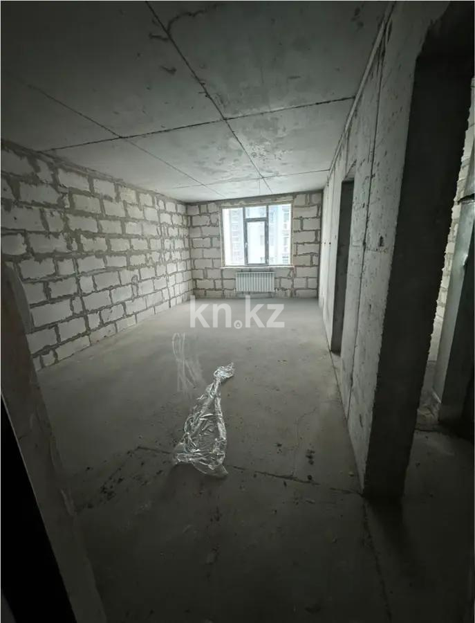 Продажа 1-комнатной квартиры, 38 м², ул. Жолымбет, дом  42/5 - Продажа квартир в Алматы фото 1 из 2