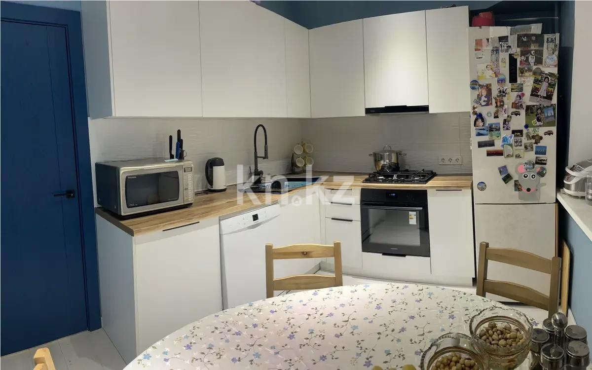 Продажа 3-комнатной квартиры, 70 м² в Алматы - фото 3