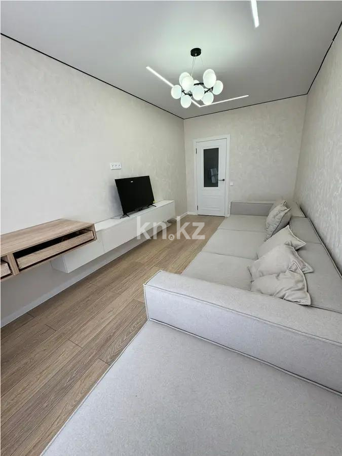 Продажа 1-комнатной квартиры, 38 м² в Астане