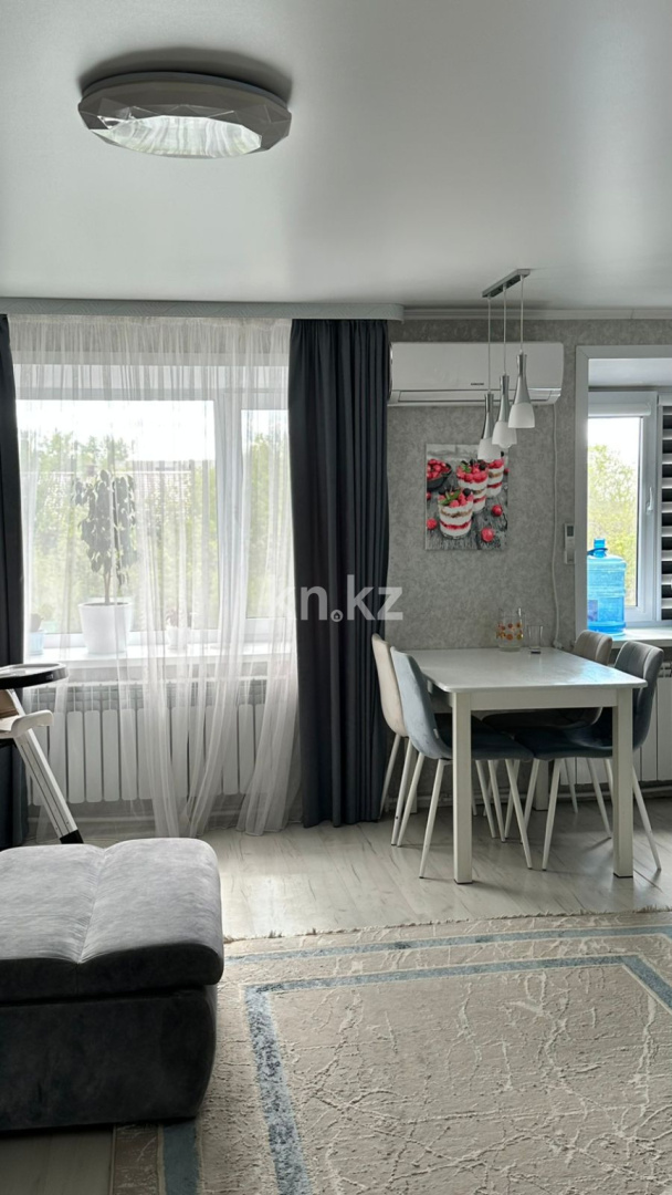 Продажа 2-комнатной квартиры, 43 м², ул. Жакенова, дом  19 - Продажа квартир в Сарани без посредников фото 1 из 7